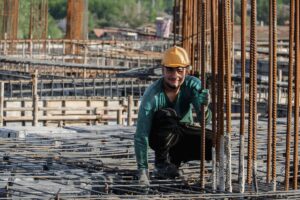 پیمانکاری ساختمان در رشت؛ اجرای صفر تا صد با تضمین کیفیت و زمان‌بندی توسط بنیاد ایرانیان